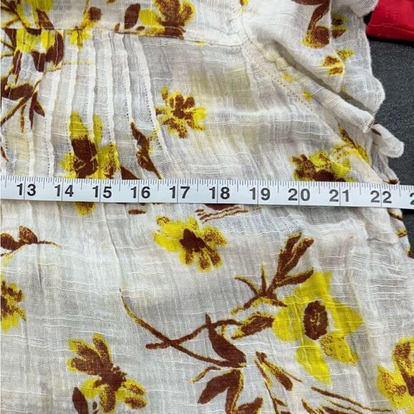 Free People Naya Handprinted Cotton and Viscose Bohemian Top with raw edges XS - Picture 13 of 16